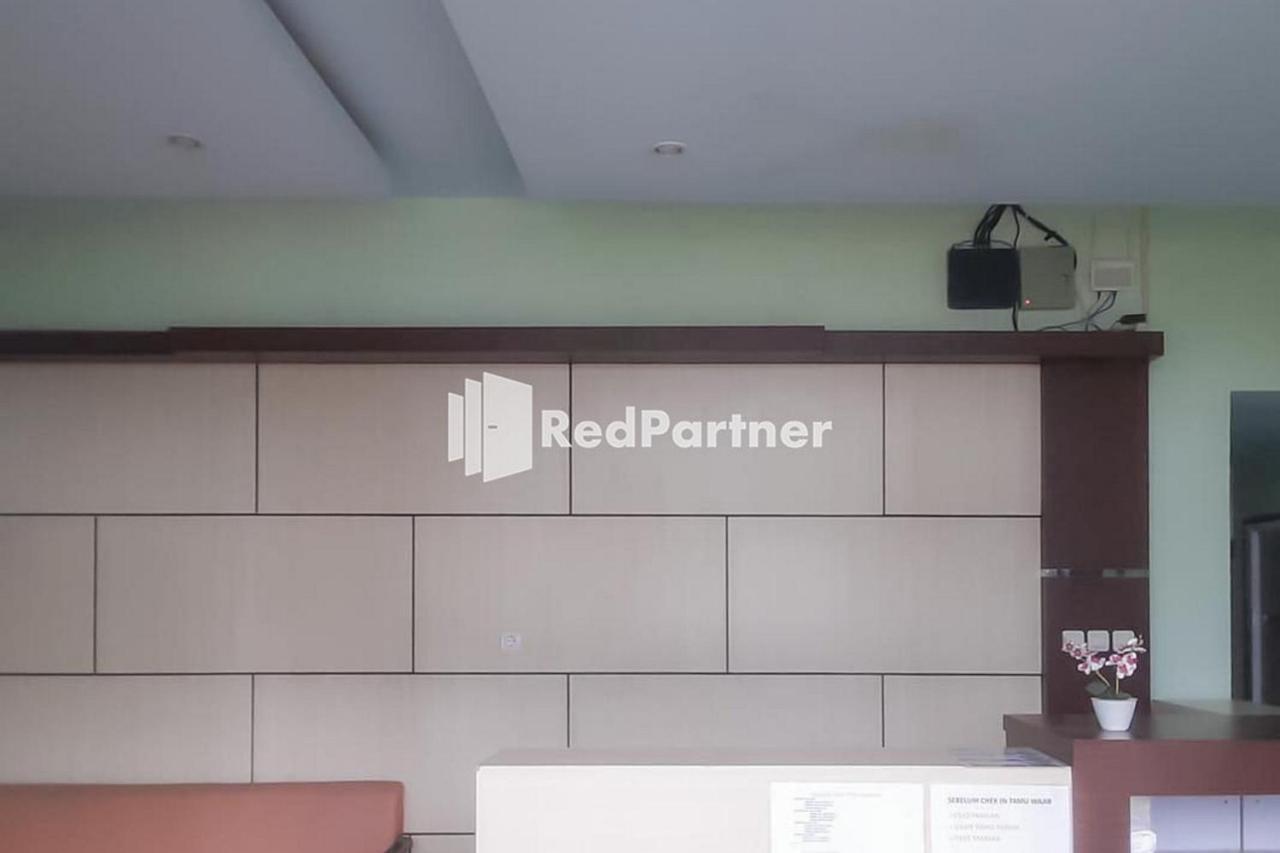 Guest House Anak Raja Pangkalan Bun Syariah Mitra Reddoorz Ngoại thất bức ảnh